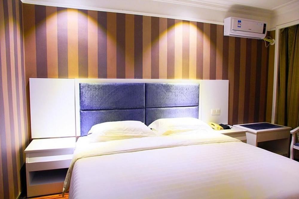 New Zhongxun Business Hotel 岳阳 外观 照片