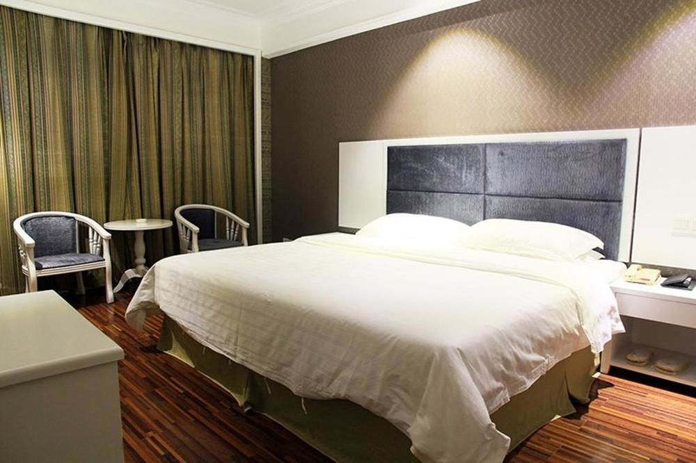 New Zhongxun Business Hotel 岳阳 外观 照片