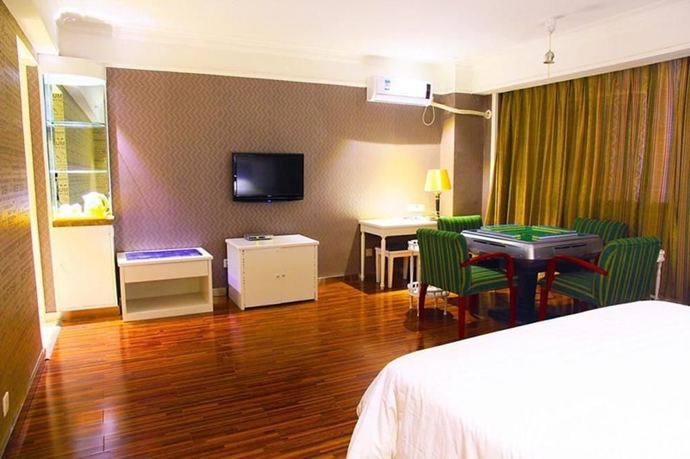 New Zhongxun Business Hotel 岳阳 外观 照片
