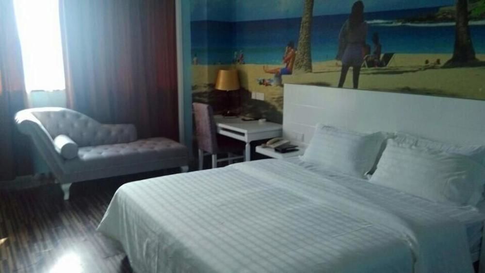 New Zhongxun Business Hotel 岳阳 外观 照片