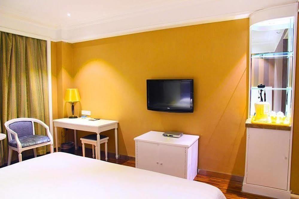 New Zhongxun Business Hotel 岳阳 外观 照片